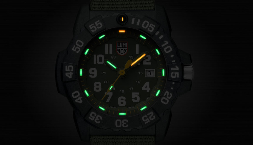 Tritiové trubičky v hodinkách Luminox